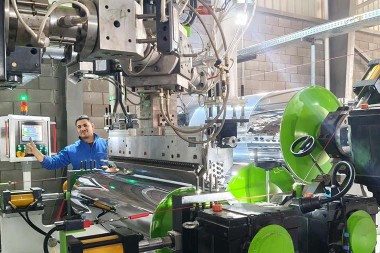 Comissionamento no local da linha de produção de chapas PET para a Egyptian Customer Solutions
